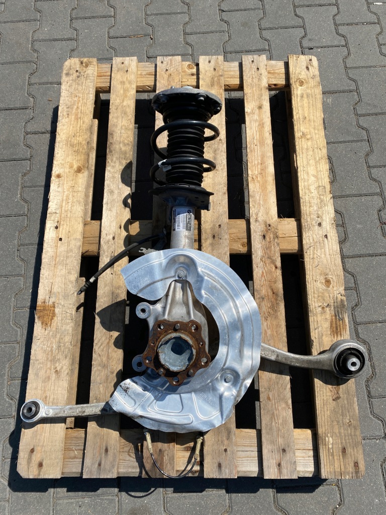 фото №1, Bmw m2 f87 поворотный кулак рычаг амортизатор перед правый