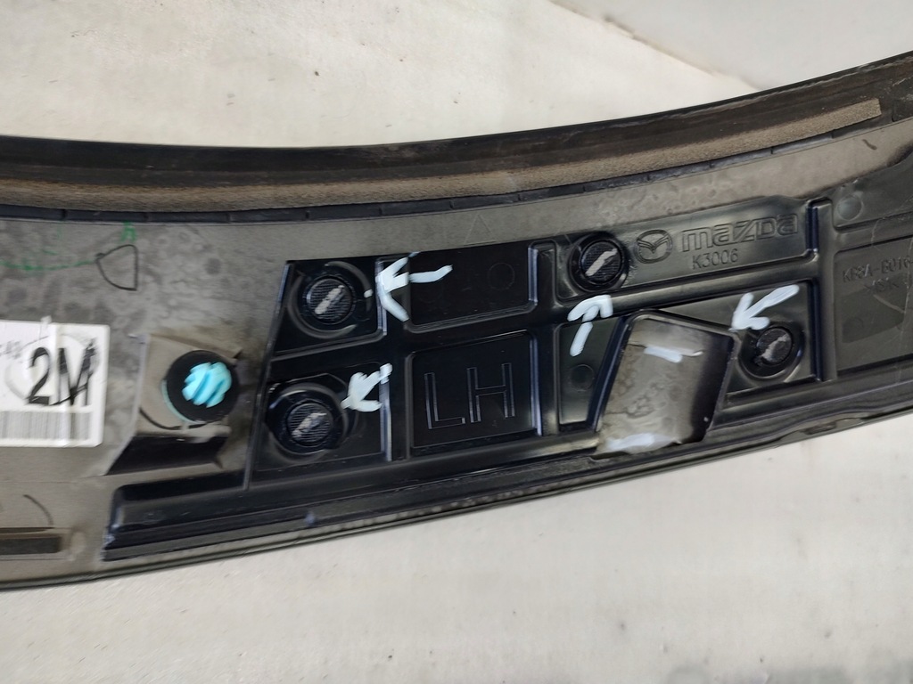 фото №7, Накладка кришки mazda cx-5 ii 17-18 kb7w-50811