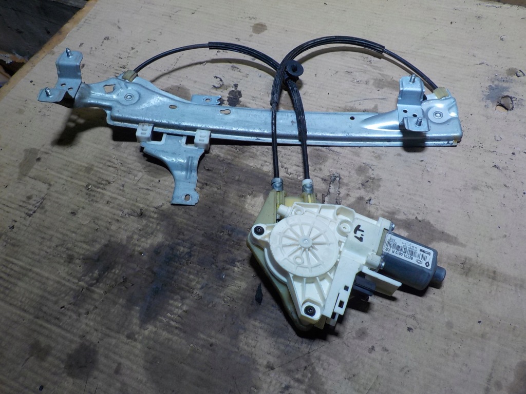 фото №4, Renault оригинальный номер 827210016r