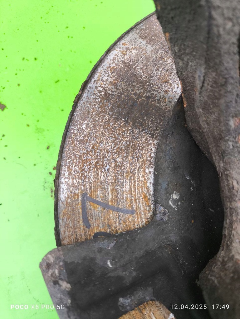 фото №6, Kia venga ix20 поворотный кулак ступица суппорт комплект левый перед 1.4 1.6 бензин