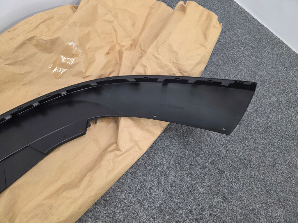 Купити Спойлер передні  накладка-спойлер vw passat b6 3c0805903 fabrycznie новий оригінальний