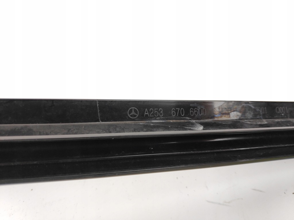 фото №11, Mercedes w253 молдинг скло правий задня a2536706600