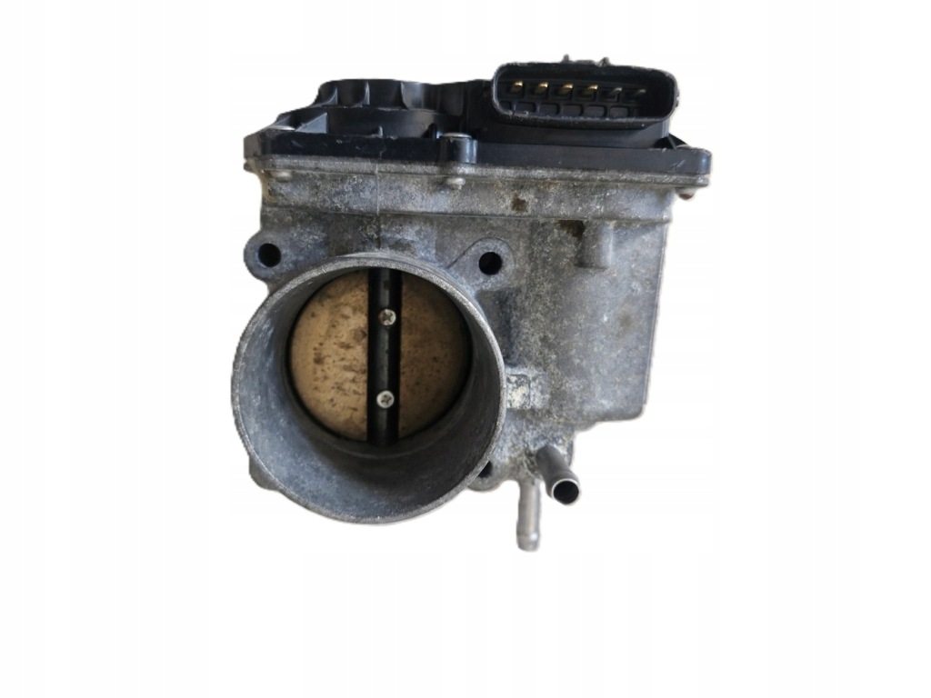 фото №1, Toyota auris дроссельная заслонка 22030-37010
