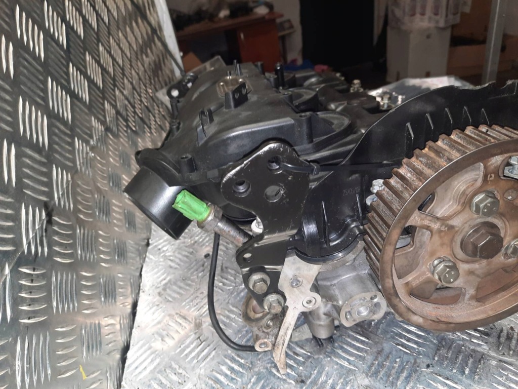 фото №8, Головка двигуна land rover range rover sport l320 4r806c064 2.7l дизель