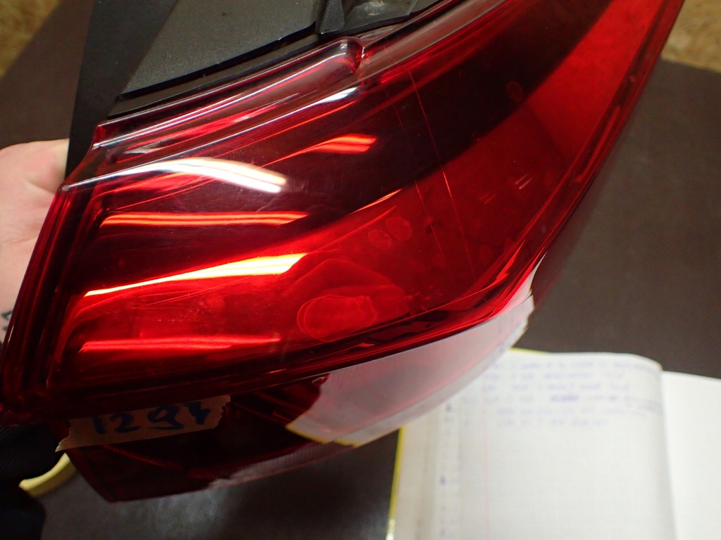 фото №5, Лампа задняя правая vw t roc t-roc led