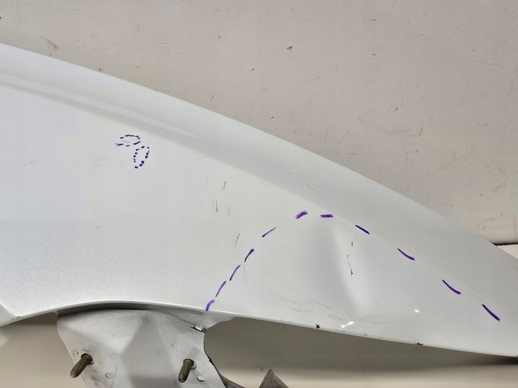 Tesla model 3 рестайлинг  highland 23- крыло  правый  перед передний 1714891-00-f Киев