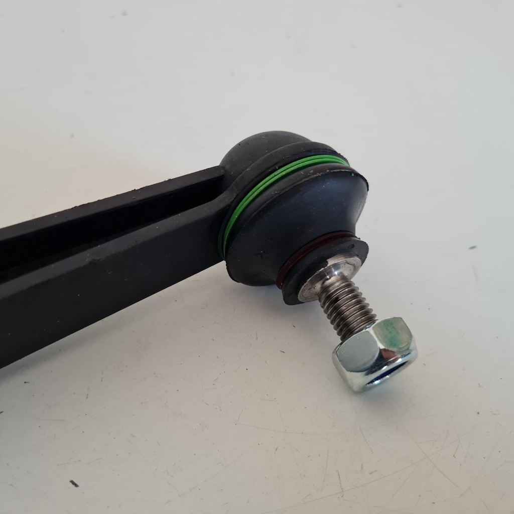 Alfa romeo 147 156 gt соединитель стабилизатора задний  kager 85-0078 с Разборки