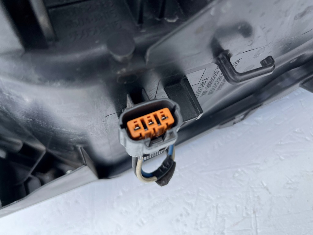 фото №13, Mazda cx-3 3pin 2015- фара звичайний правий d10e-51030 fv wys 24h org