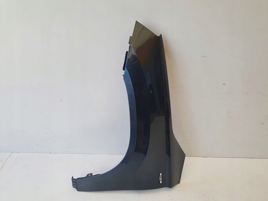 Купити Seat ateca 575 крило ліве перед оригінал