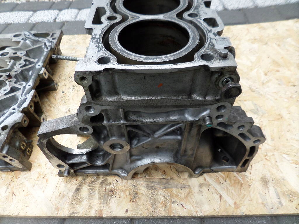 фото №8, Блок двигуна toyota avensis t27 d4d 1ad t25 блок двигуна