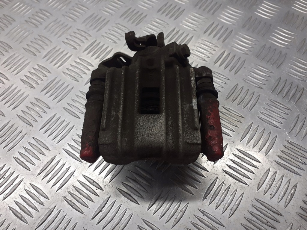 фото №1, Суппорт тормозной правый задняя audi a3 8l 1.9 tdi