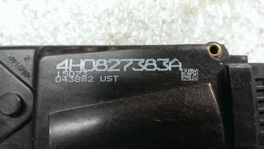 фото №6, Замок доводчик кришки багажника audi a8 4h0827383a