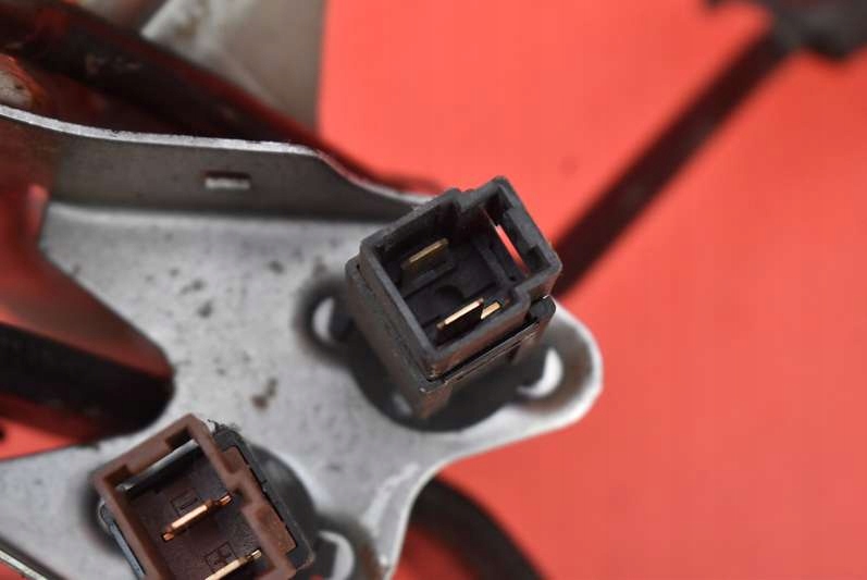 фото №8, Педаль педали комплект автоматическая коробка передач nissan maxima a33 3.0 v6 200 km 00-05