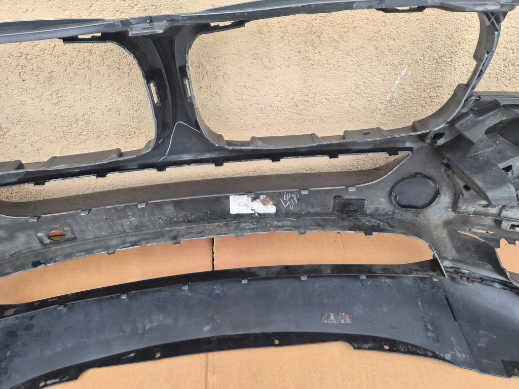 Бампер перед bmw x5 f15 омивачі pdc оригінал Зі Шроту