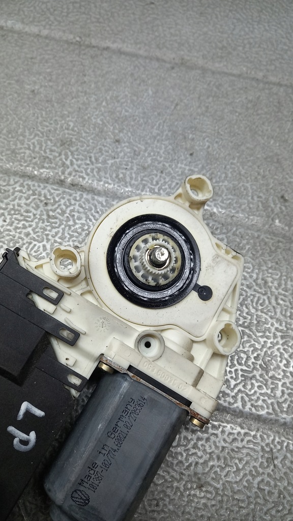 фото №6, Моторчик стекло левый перед peugeot 807 02r 1488740080