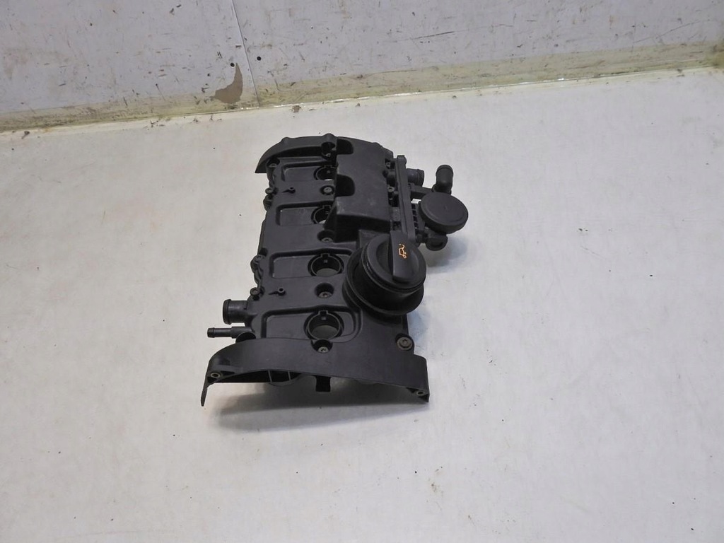 фото №7, Кришка клапанів audi a3 8p 2.0 t 06f129101c