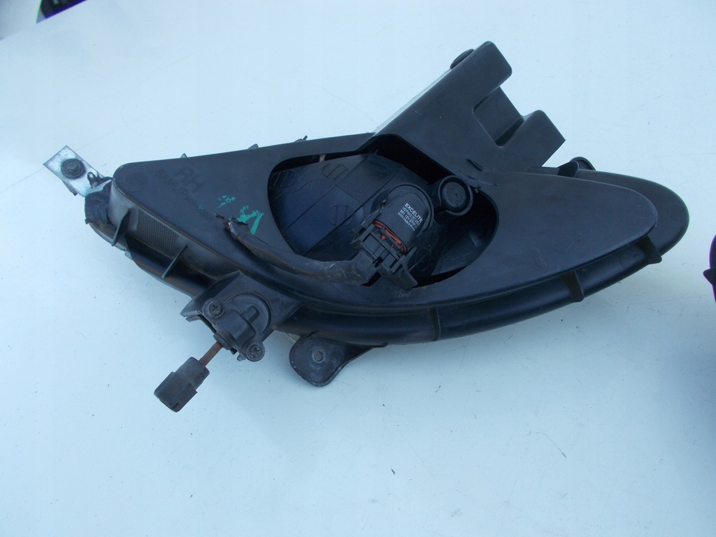 фото №16, Протитуманна фара протитуманні фари правий лівий hyundai ix20 ix 20 2010-2015r jedna лампочка