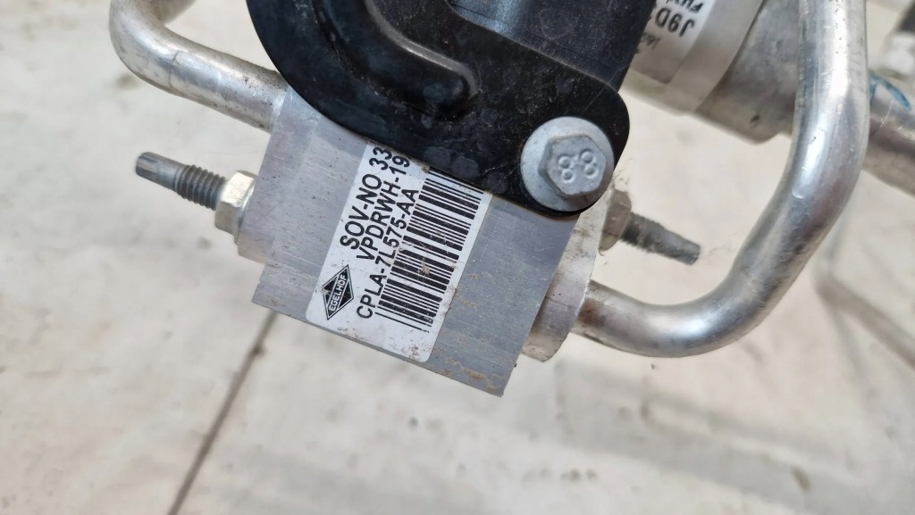 фото №3, Wąż шланг трубка кондиционера jaguar i-pace j9d3-8d308-aa