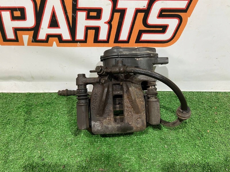 фото №2, Суппорт задняя правый комплект evoque bj32-2552-aa