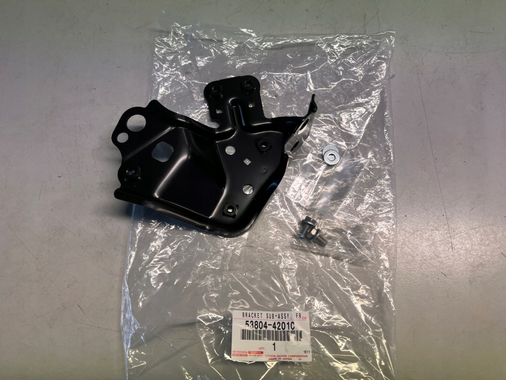 фото №1, Toyota rav4 iv кронштейн кронштейн бампера l перед