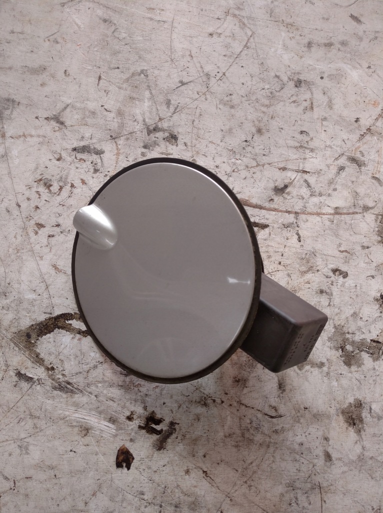 Купить Крышка заливной топлива цвет z157 corsa d