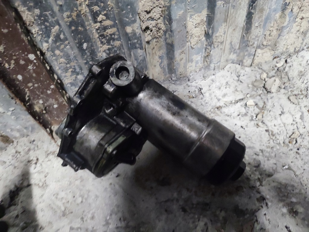 фото №2, Корпус фильтра масла audi a4 a6 2.5 tdi 059115405g