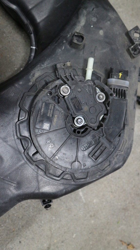 фото №5, Hyundai santa fe бак adblue дизель 2019 rok