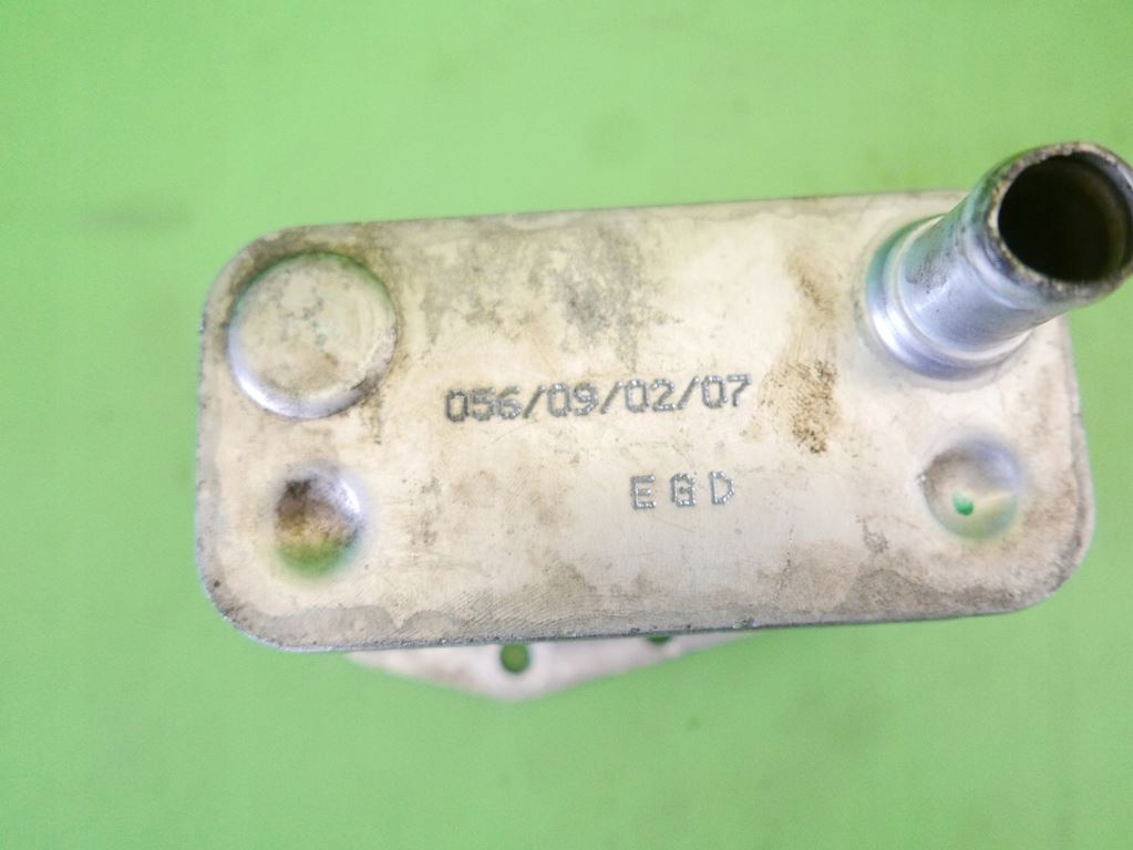 Радиатор масла bmw e90 e91 320d 2.0d 04-08 Недорого