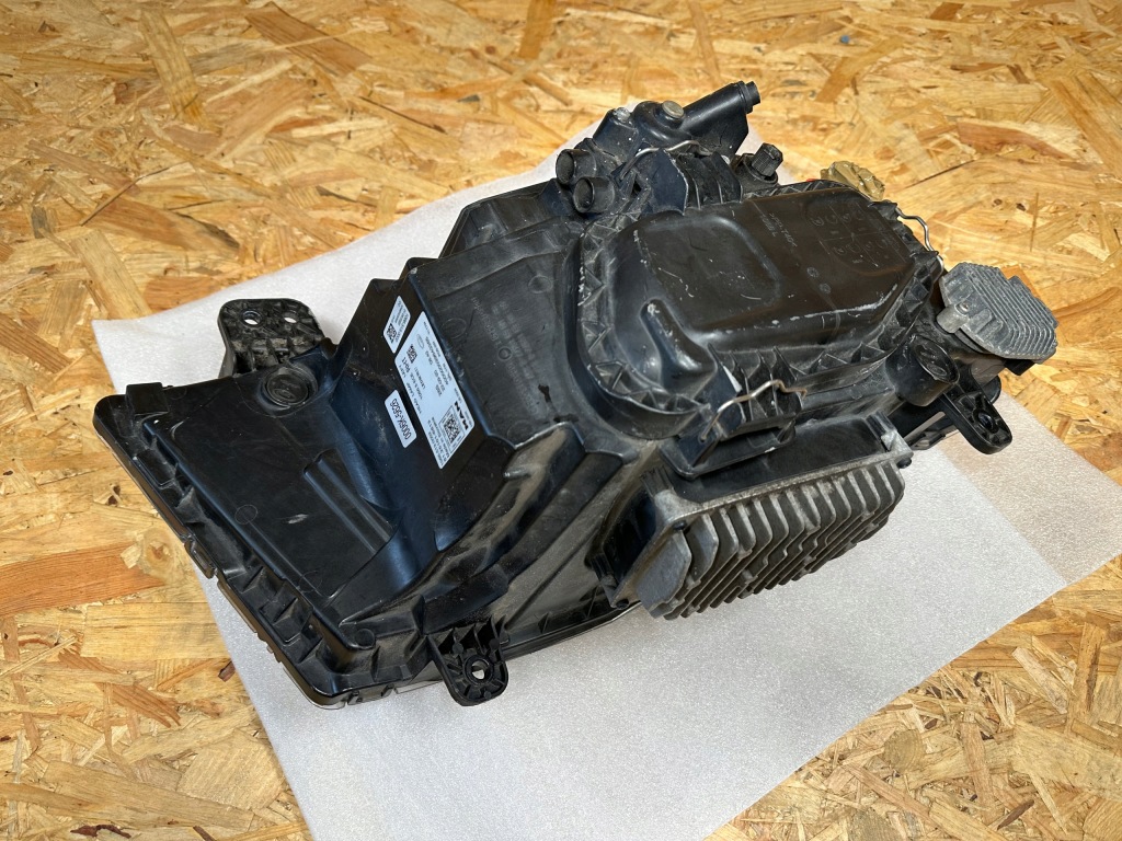 Man tg tgx левая full led лампа перед передняя 81.25101-6813 с Разборки