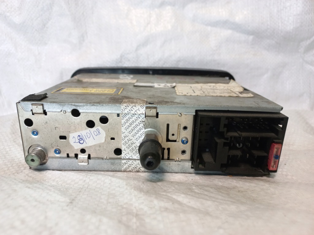 Alfa romeo 147 заводской радио cd радиопроигрыватель 7643301316 Оригинал