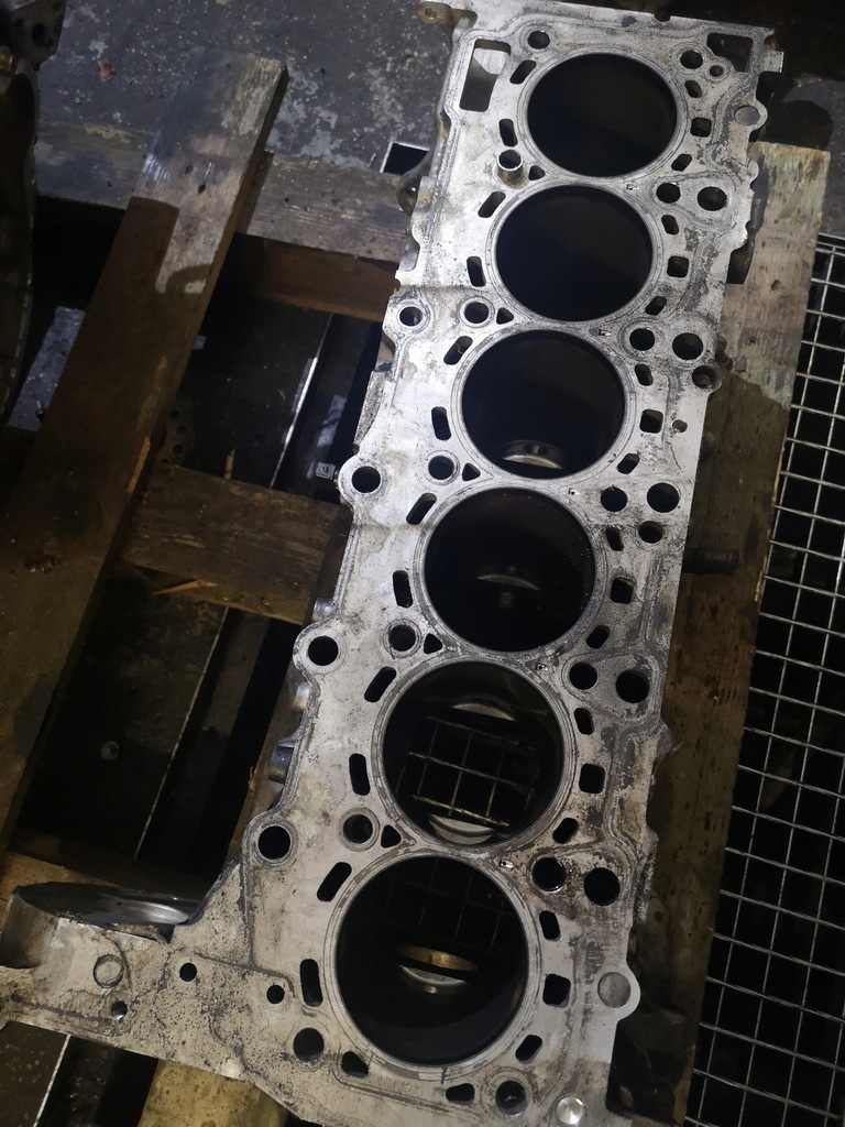 фото №9, Блок bmw x6 e71 n57d30b голий 4.0d 306km 7799978