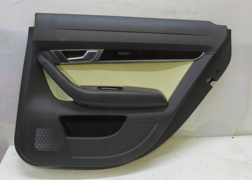 фото №1, Audi a6 c6 2007 обшивка дверь правый задняя