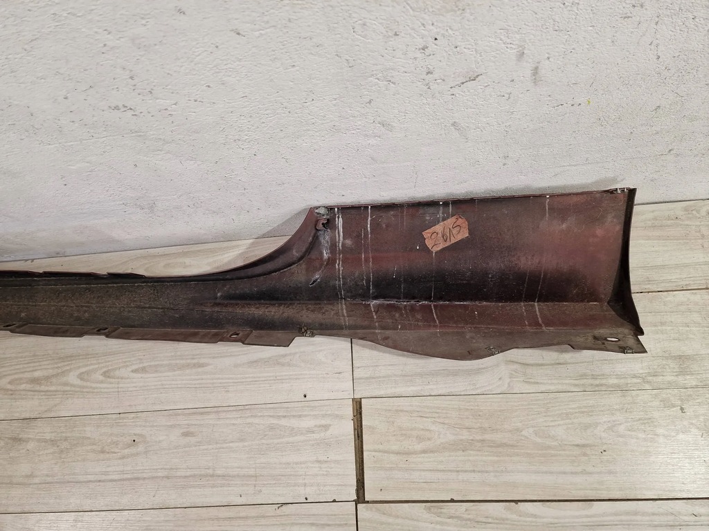 фото №8, Ferrari f8 tributo права молдинг поріг поріг правий