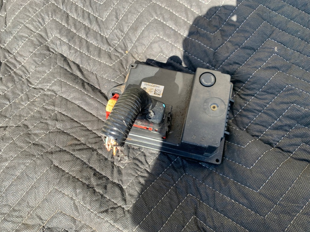 фото №1, Dodge ram v модуль блок керування активний контролю 18-23r.