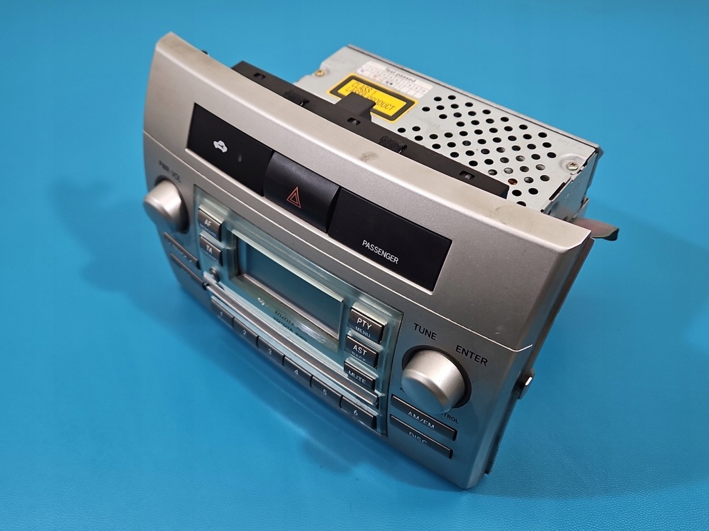 фото №2, Радио заводской toyota corolla verso ii 86120-0f010 радиопроигрыватель