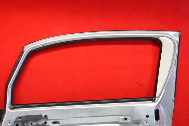 фото №16, Дверь правое перед передние серебристый peugeot 1007 05-09