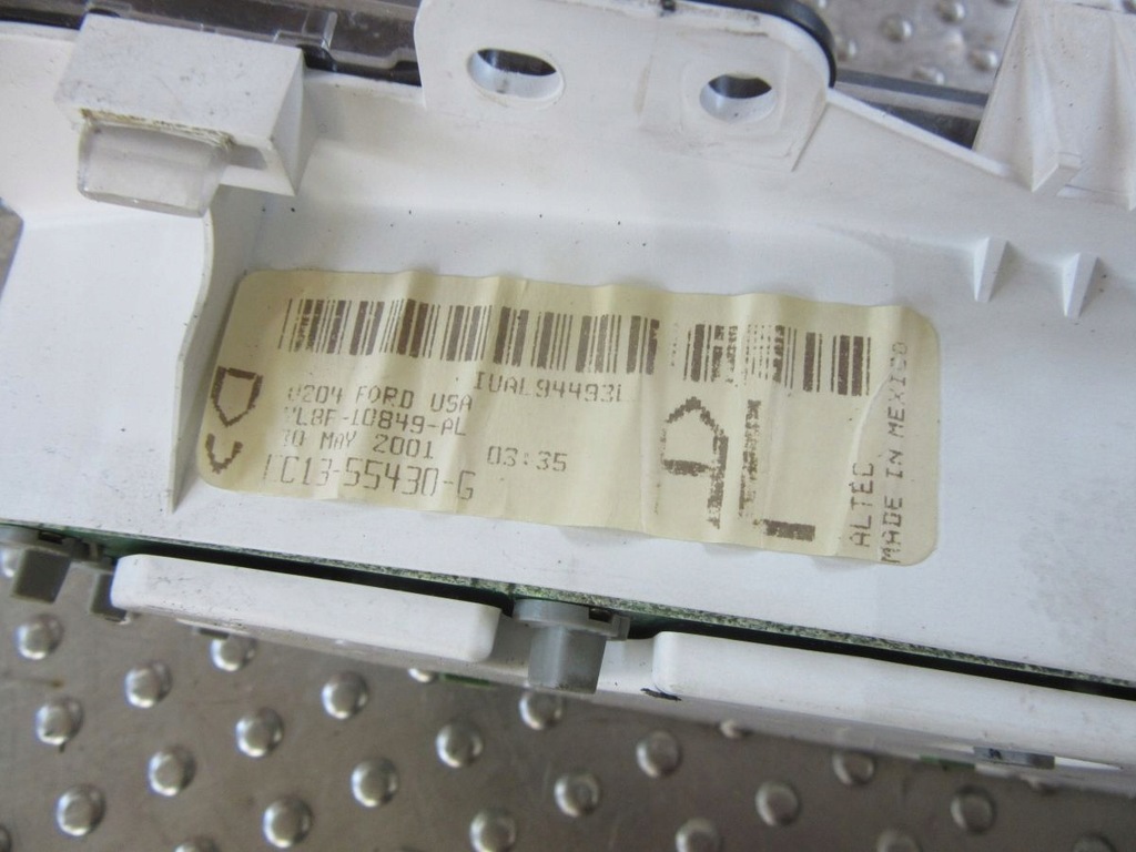 фото №5, Ford escape i maverick ii 3.0i v6 2001 лічильник прилади