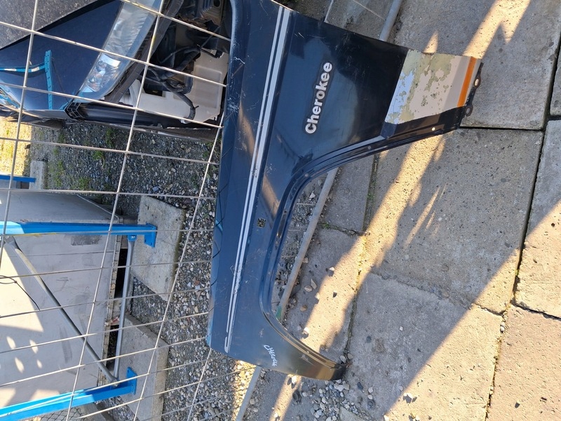 Jeep cherokee 84-01 крыло  левое  перед Доставка