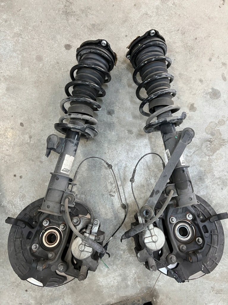 фото №1, Jeep compass ii 1.3 benz важіль поворотний кулак права ліва