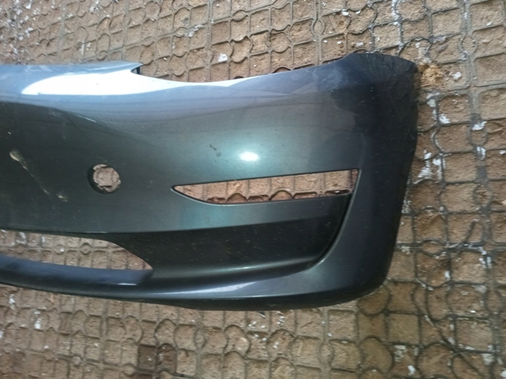 Бампер перед передній tesla model 3 17-23 1530700-01-f Зі Шроту