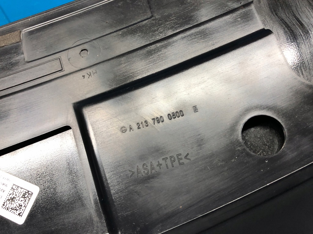 фото №10, Mercedes w213 kombi спойлер спойлер trzeci стоп задний крышки багажника