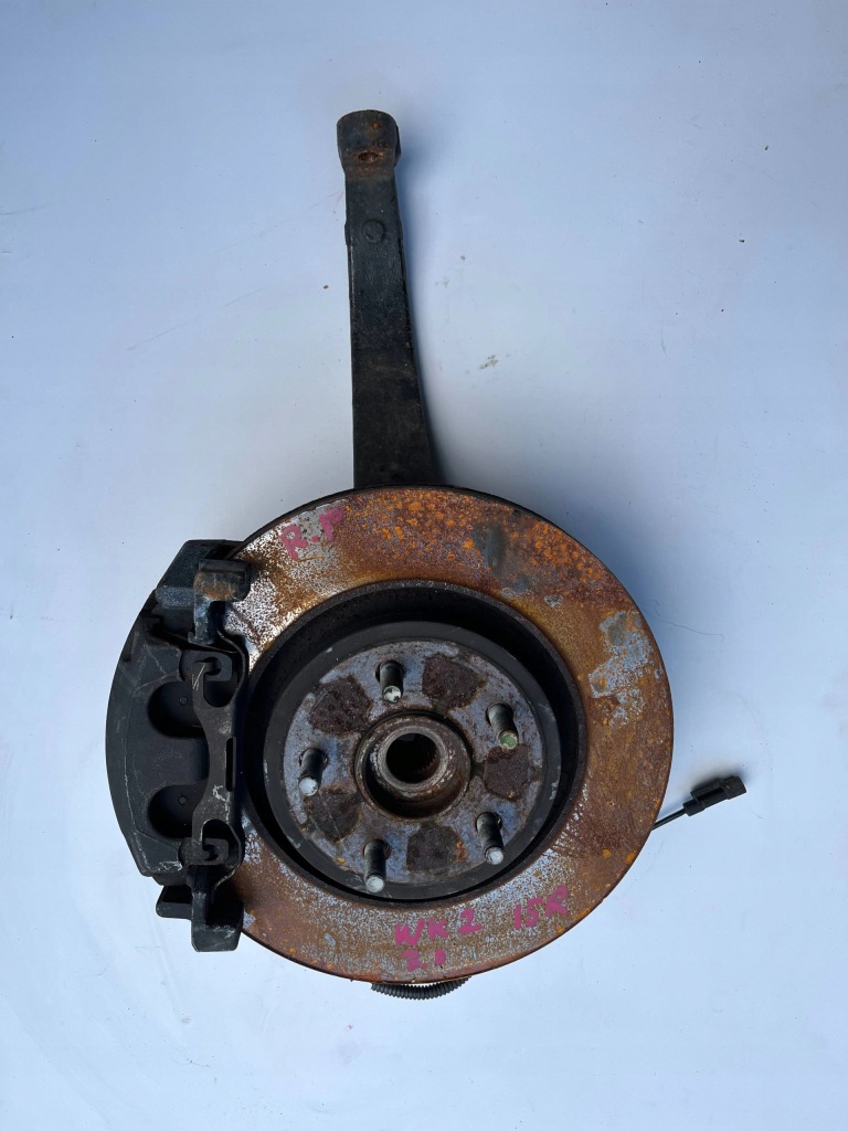 фото №1, Jeep grand cherokee wk2 поворотный кулак правая передняя 4x4 15r