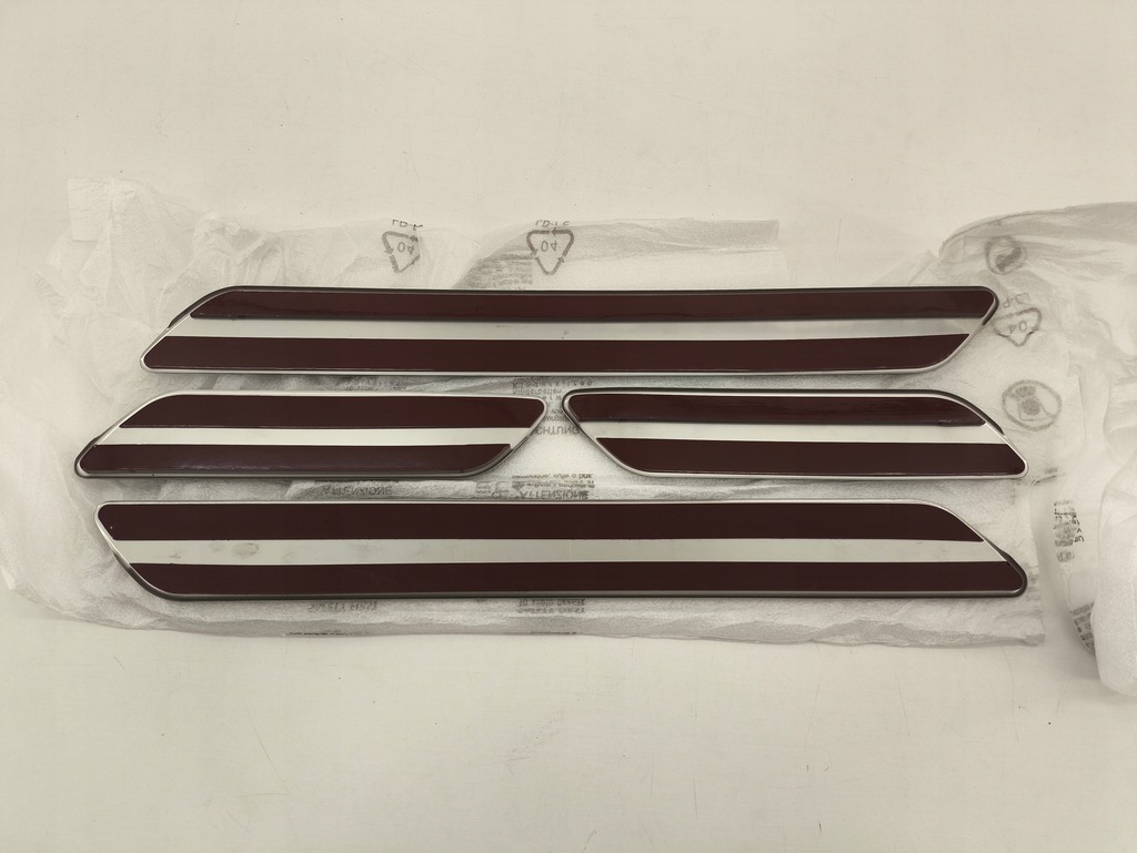 фото №1, Накладки пороговые накладка na порог toyota c-hr chr