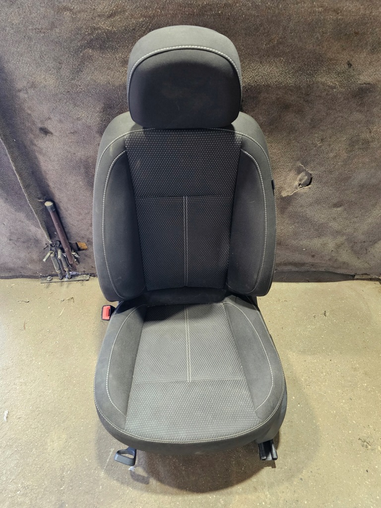 фото №1, Сиденье левый водителя opel astra iv j sport