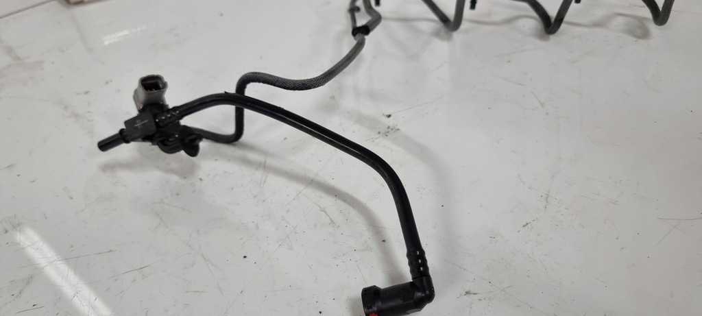 фото №2, Обратка топлива форсунок renault espace iv lift 2.2 dci