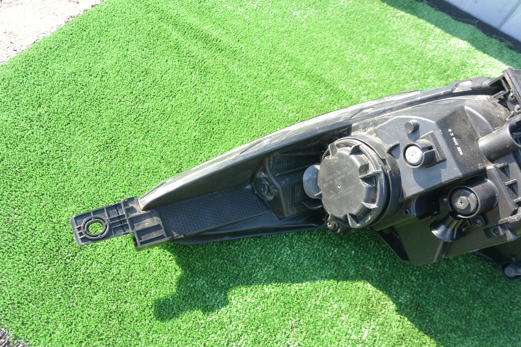 фото №10, Лампа bi-xenon поворотний права kia sportage iv usa