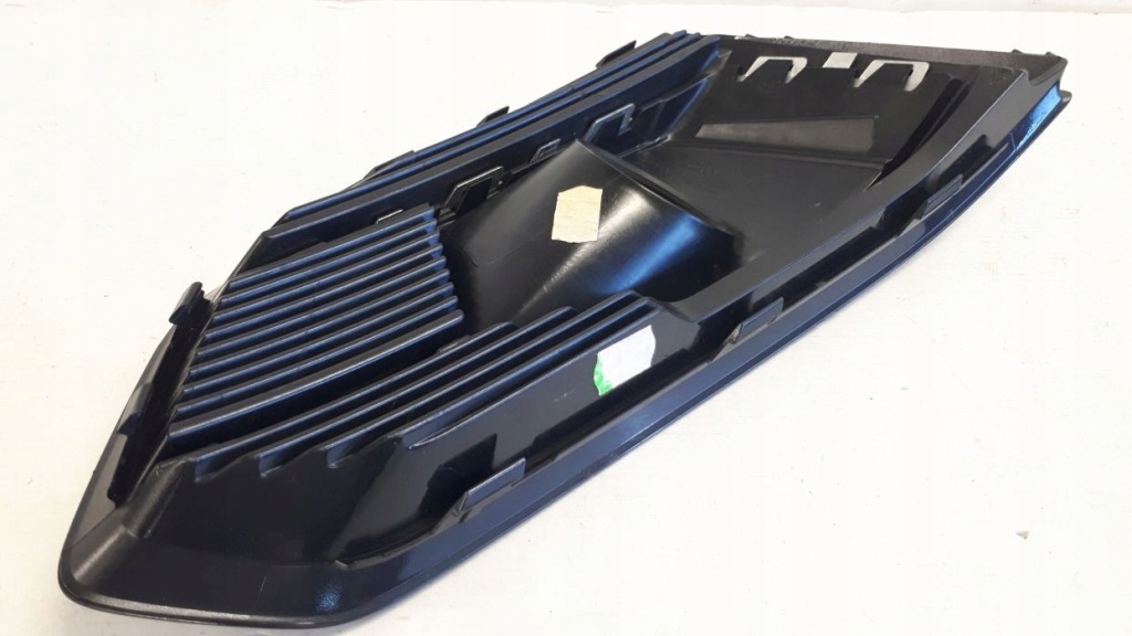 фото №8, Audi a5 s-line решётка бампера правая перед