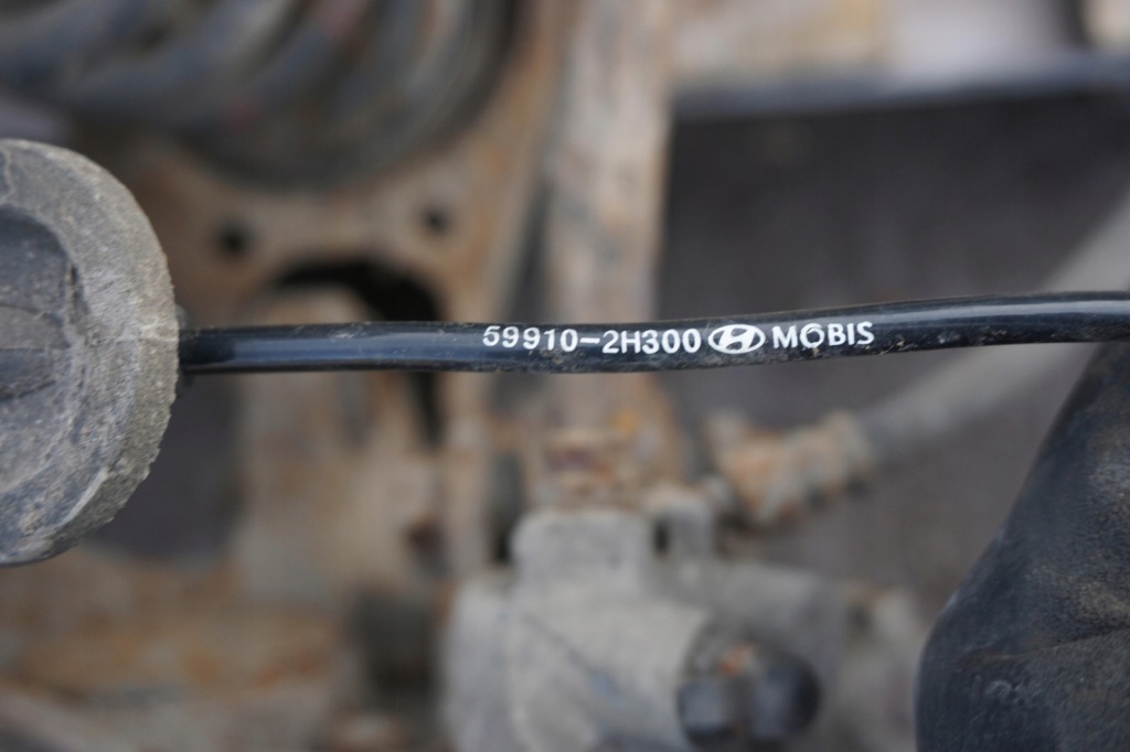 фото №8, Hyundai i30 i хетчбек балка підвіска заднього поворотний кулак 554102h000 312