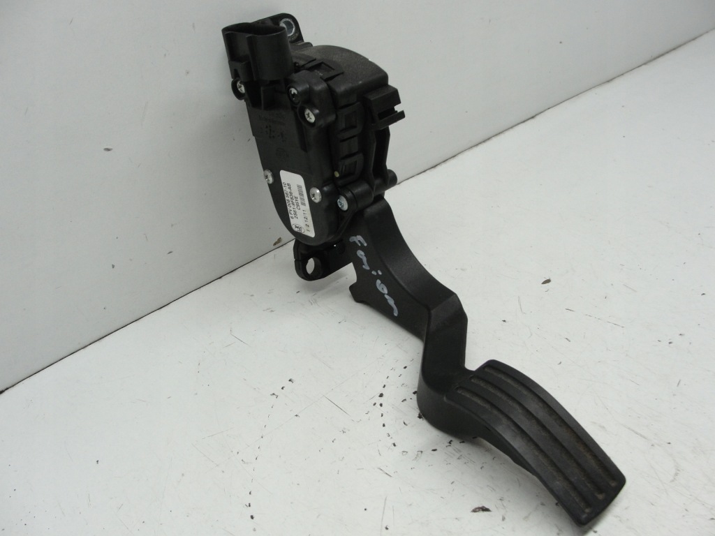 фото №2, Потенциометр педаль газа ford fusion lift 11r