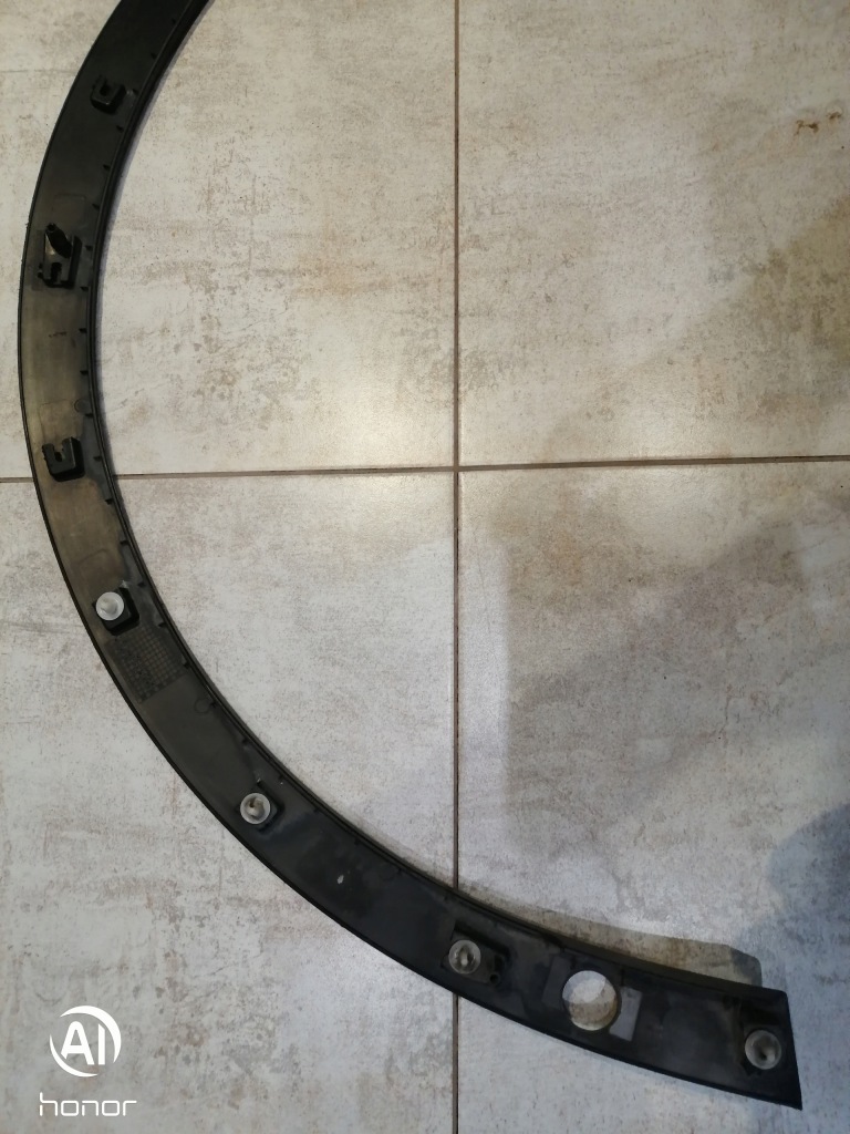 фото №9, Молдинг крыла перед правая j9c3-16a074-d jaguar e-pace x540 18r